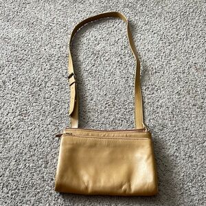 Amanda Smith Crossbody Bag